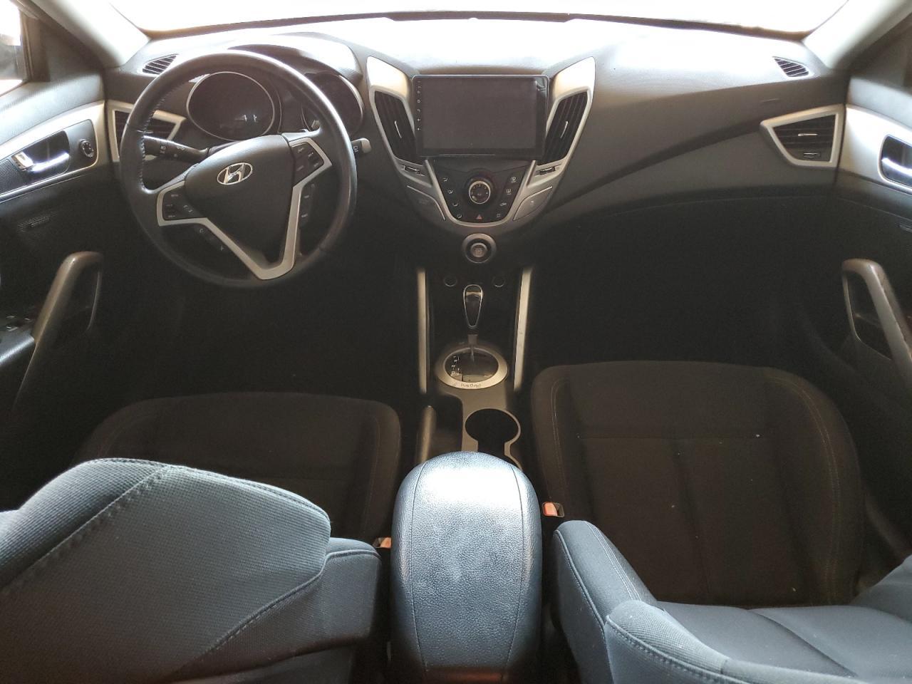 2013 Hyundai Veloster - zdjęcie 8