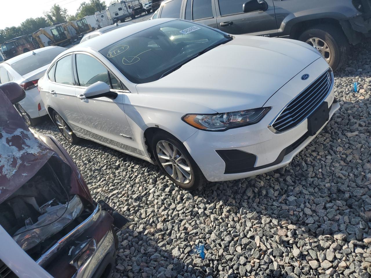 2019 Ford Fusion Se - zdjęcie 4