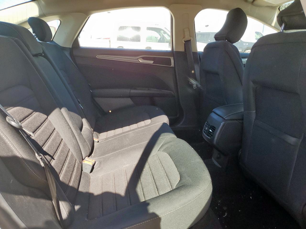 2019 Ford Fusion Se - zdjęcie 10