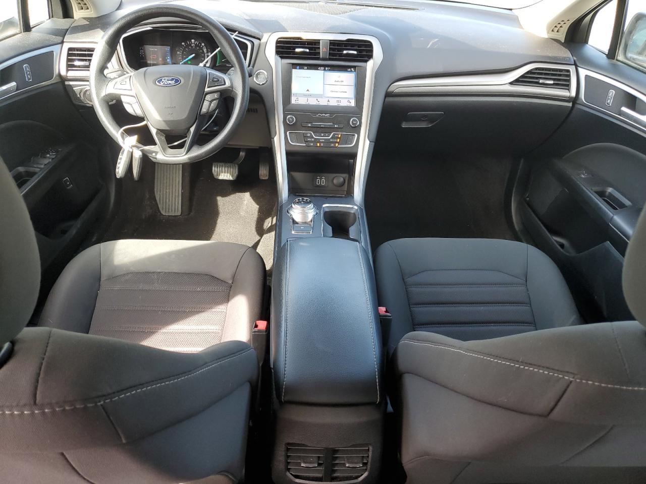 2019 Ford Fusion Se - zdjęcie 8