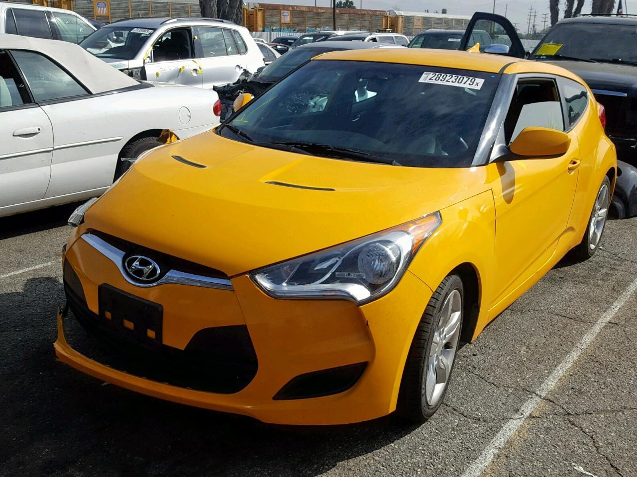 2015 Hyundai Veloster - zdjęcie 2
