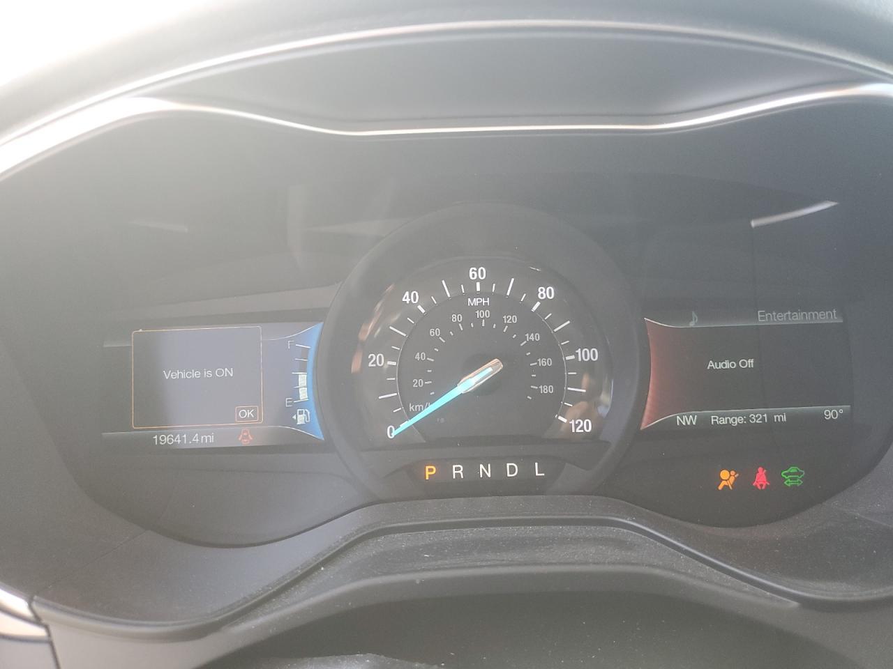 2019 Ford Fusion Se - zdjęcie 9
