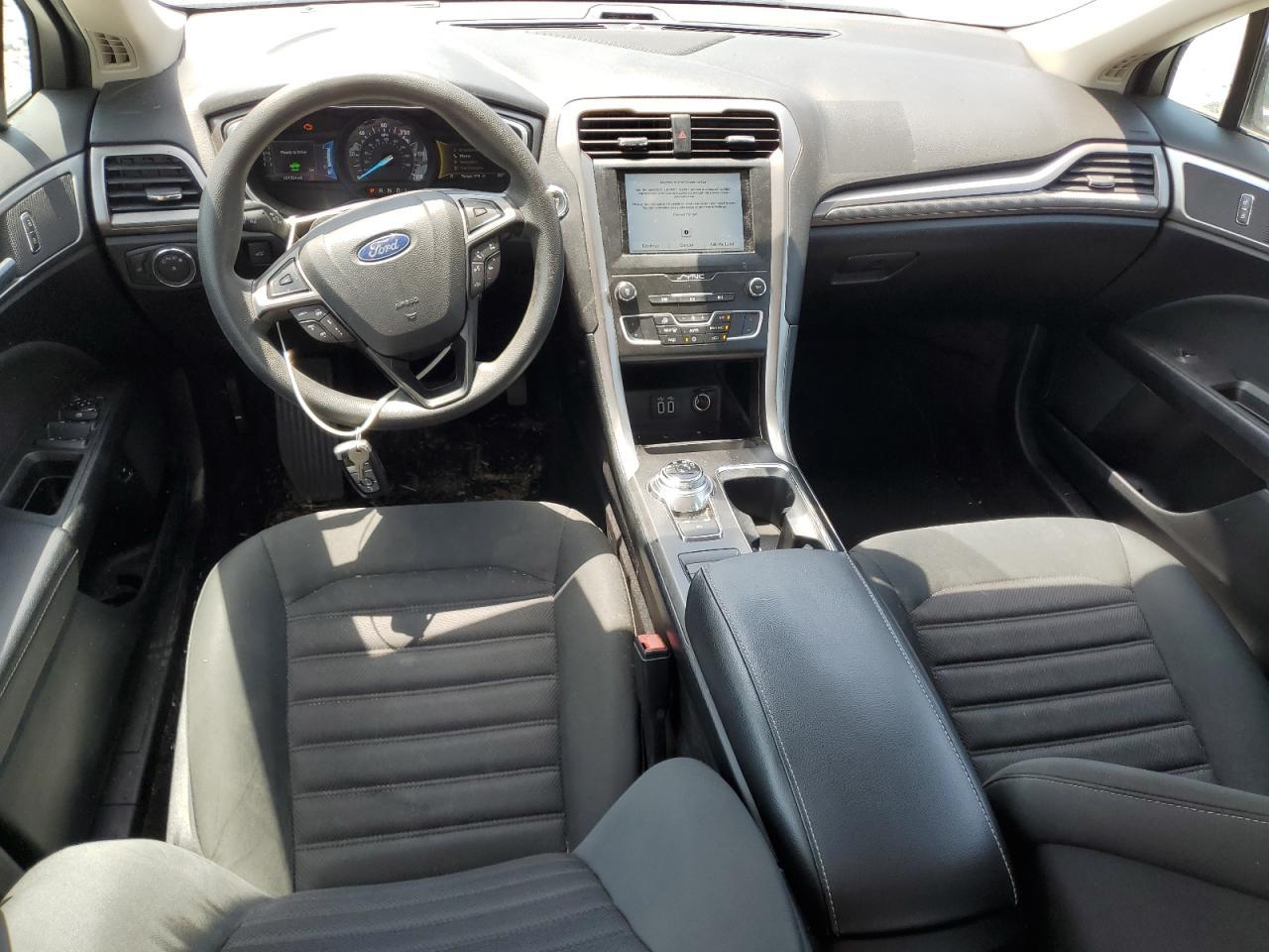 2019 Ford Fusion Se - zdjęcie 8