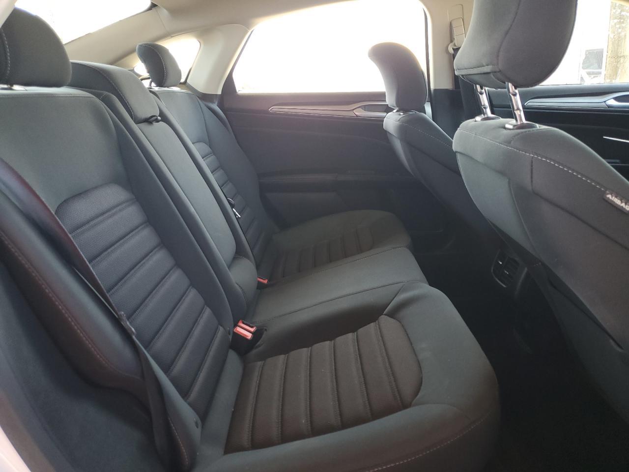 2019 Ford Fusion Se - zdjęcie 10