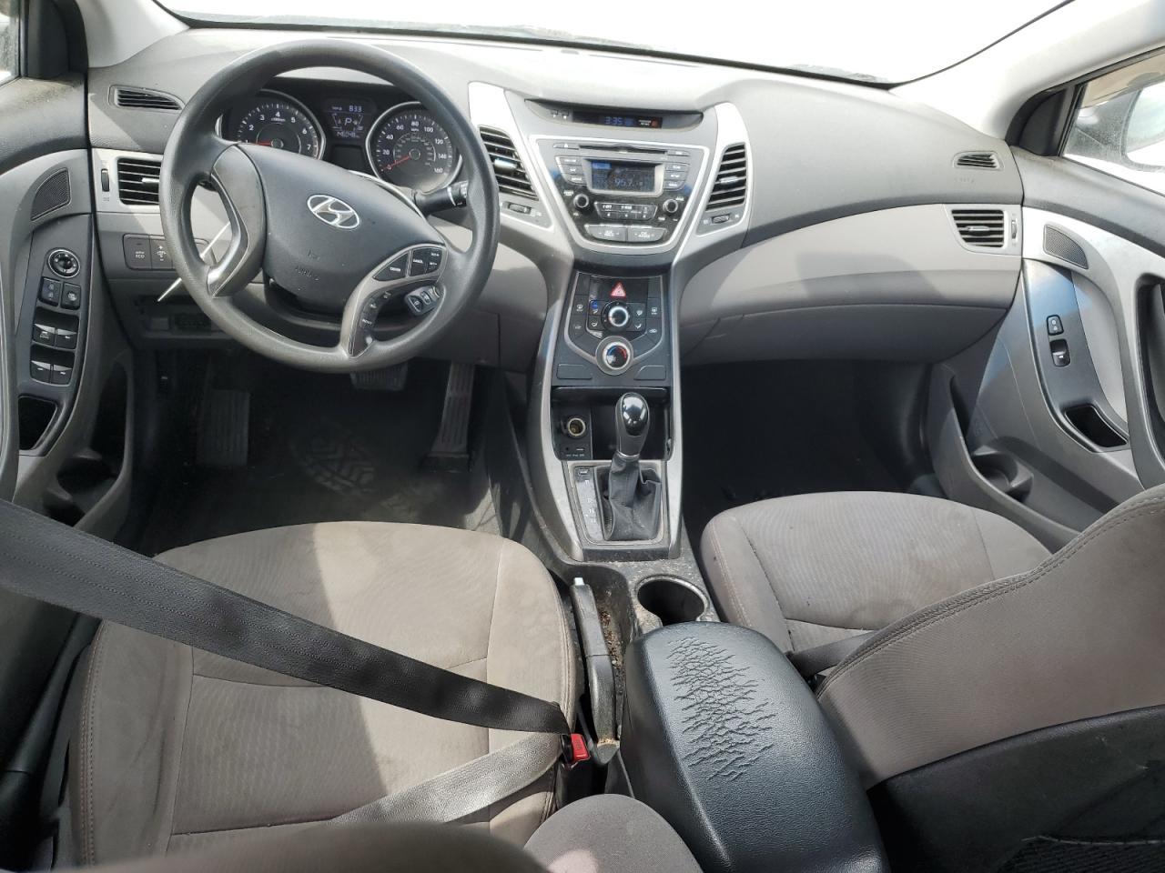 2014 Hyundai Elantra Se - zdjęcie 8