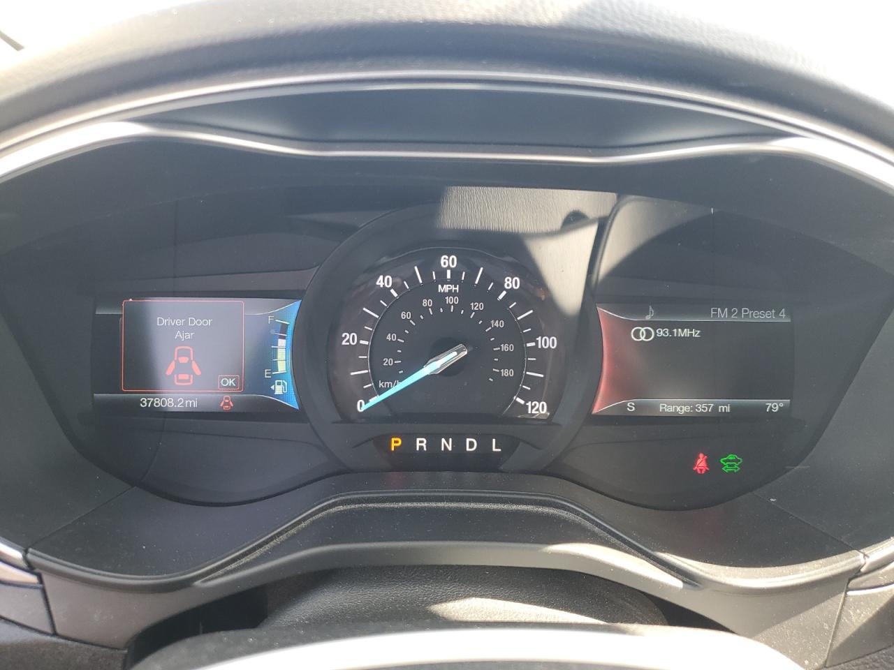 2019 Ford Fusion Se - zdjęcie 9