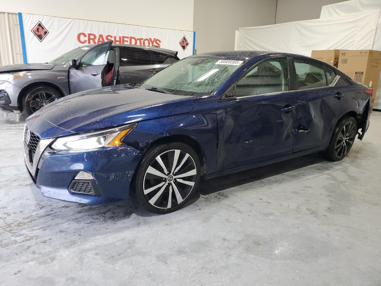 2020 Nissan Altima Sr - zdjęcie główne