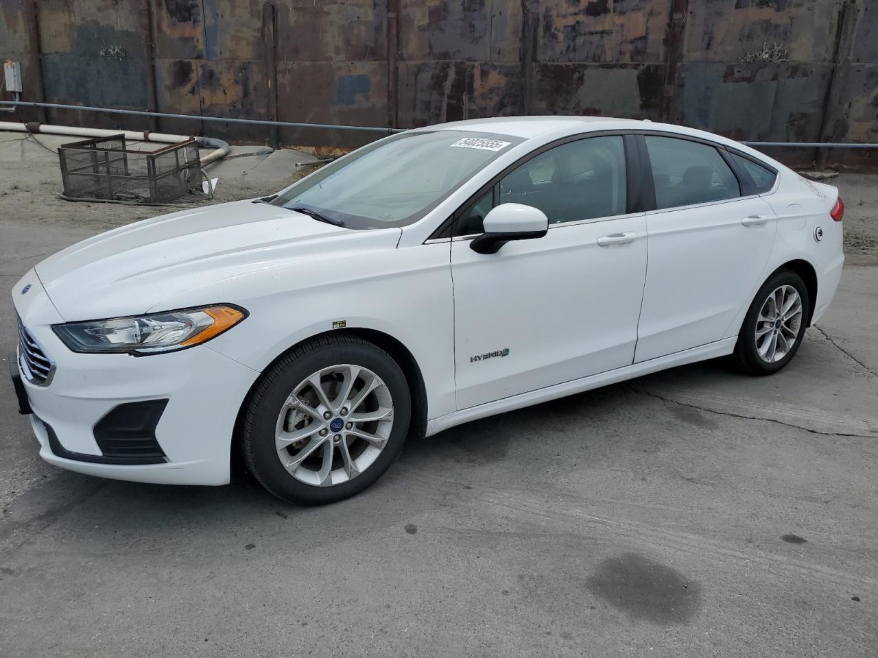 2019 Ford Fusion Se - zdjęcie główne