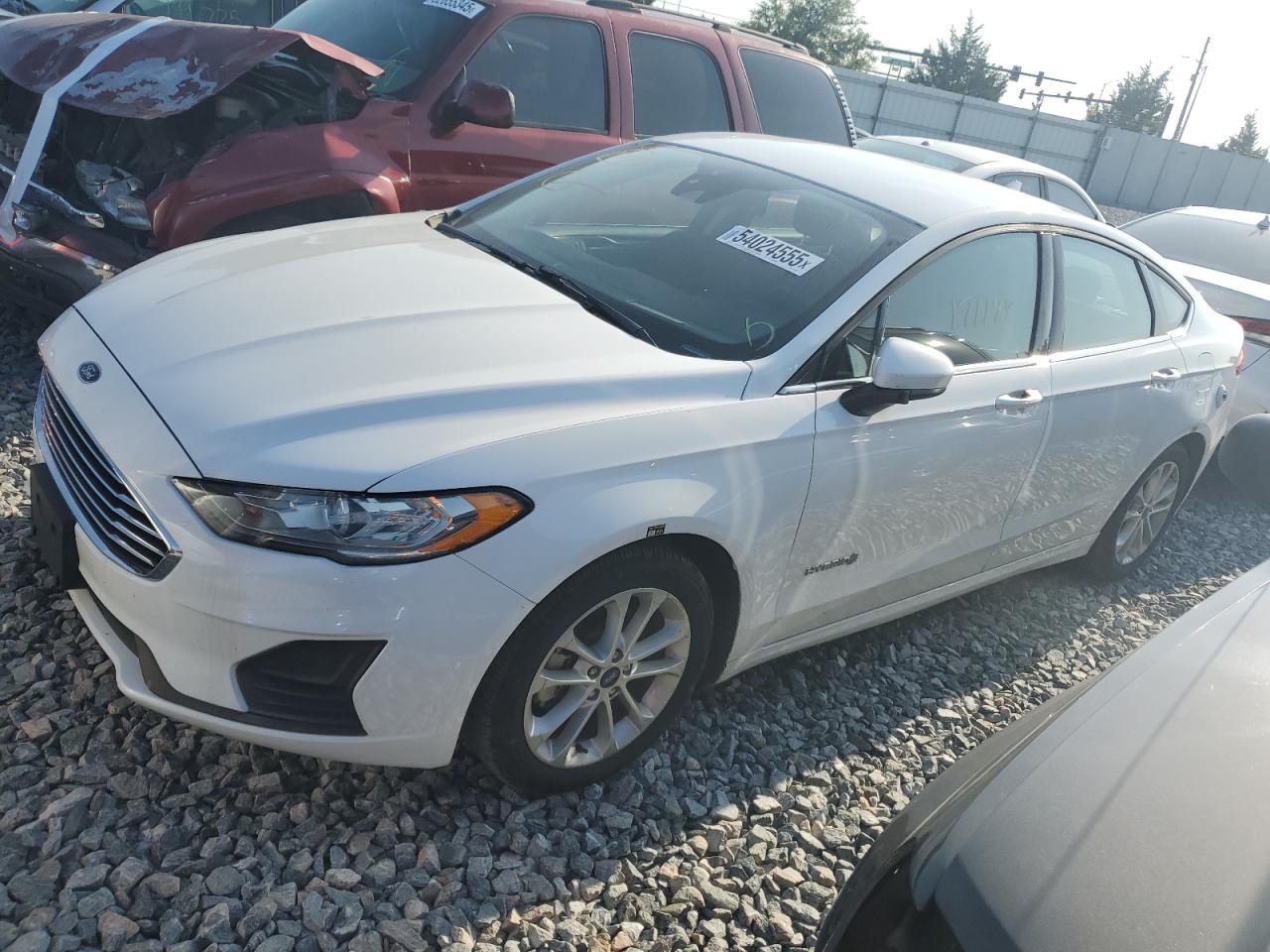 2019 Ford Fusion Se - zdjęcie główne