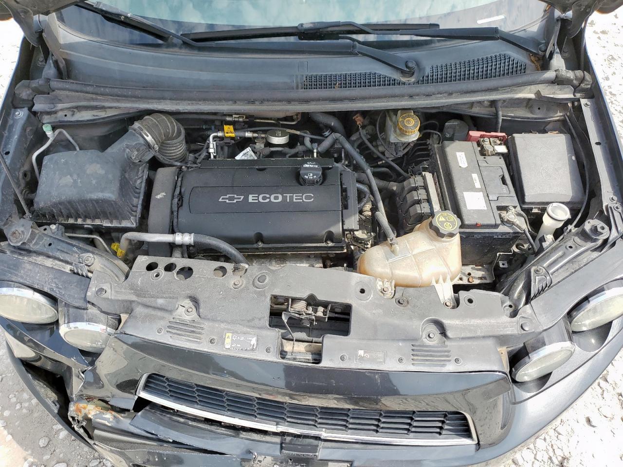 2014 Chevrolet Sonic Ls - zdjęcie 12