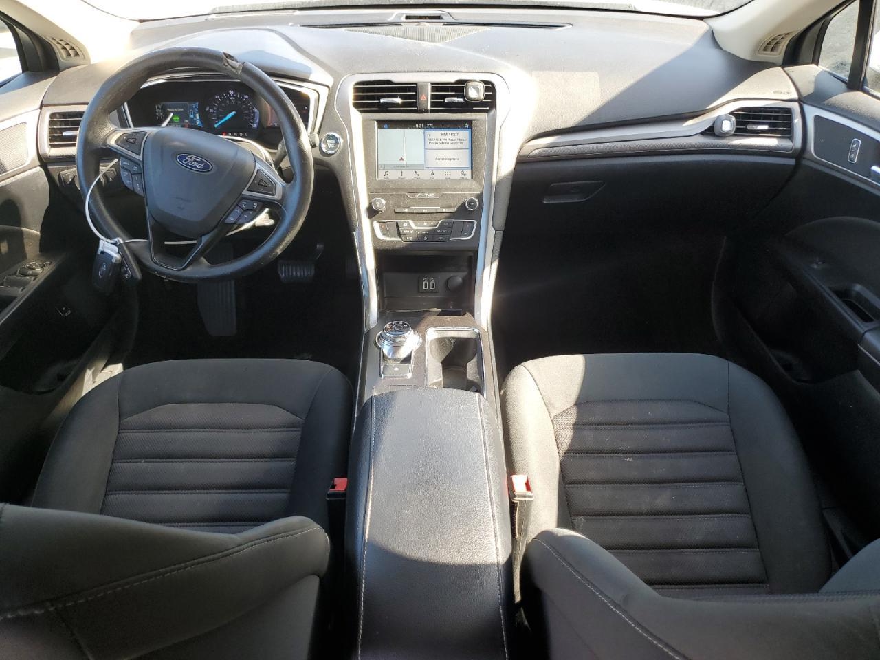 2019 Ford Fusion Se - zdjęcie 8