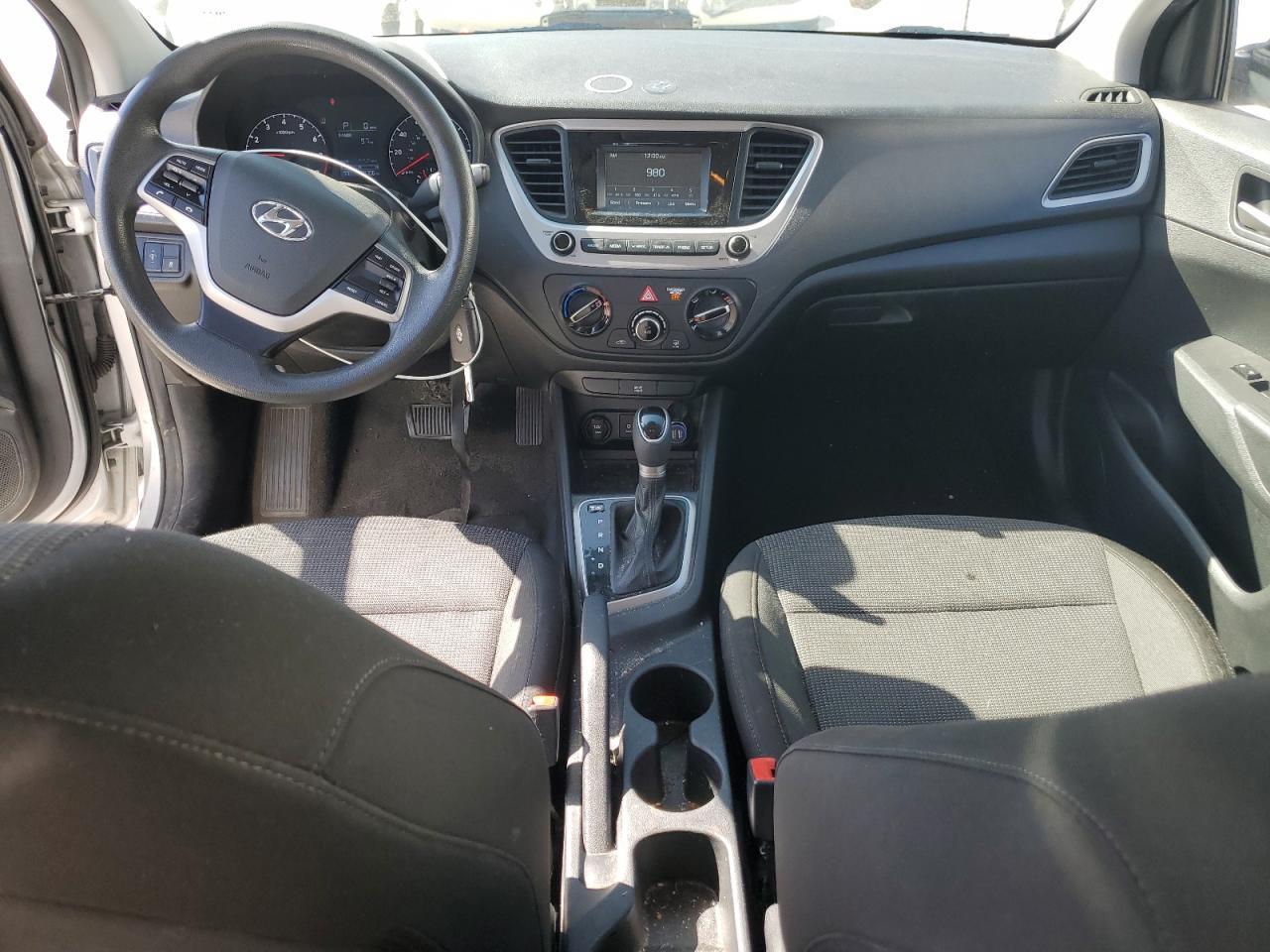 2019 Hyundai Accent Se - zdjęcie 8