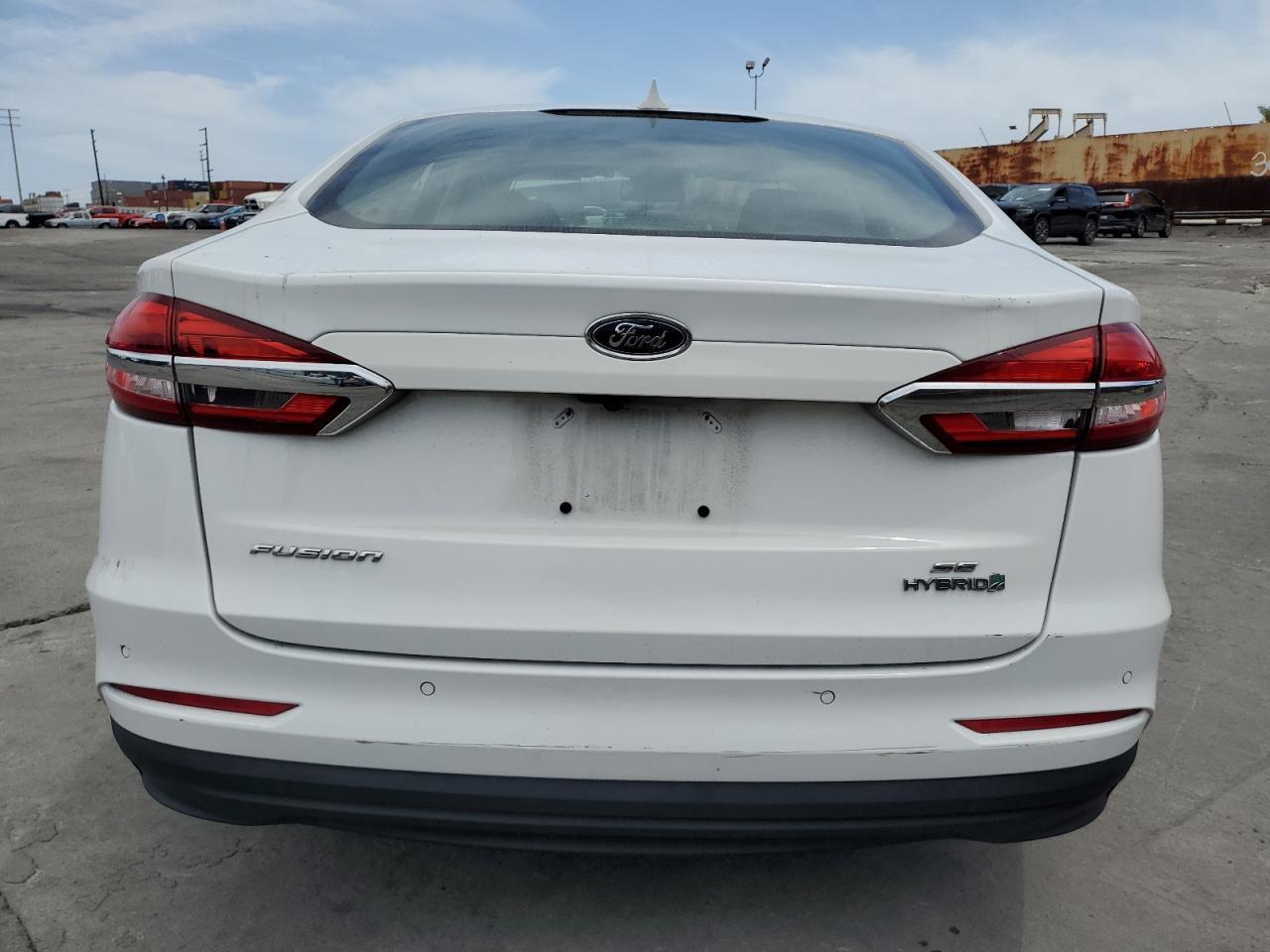 2019 Ford Fusion Se - zdjęcie 6