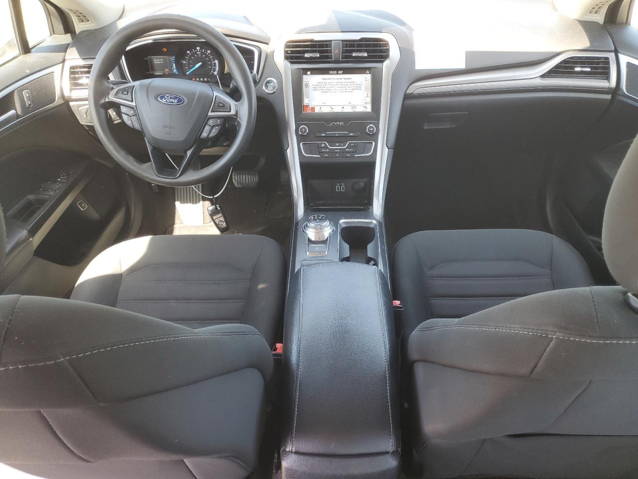 2019 Ford Fusion Se - zdjęcie 8