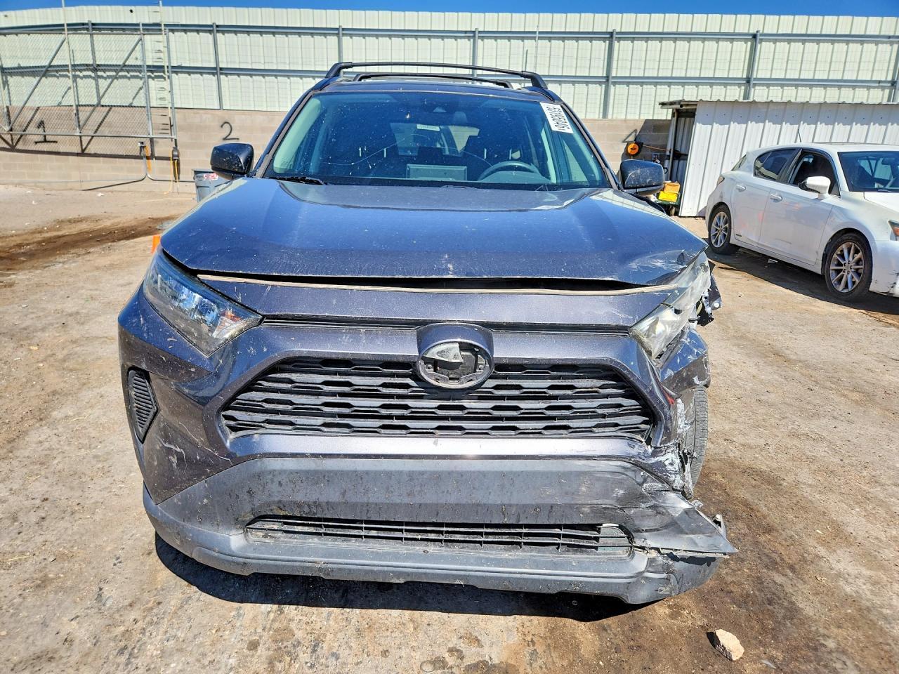 2019 Toyota Rav4 Le - zdjęcie 5