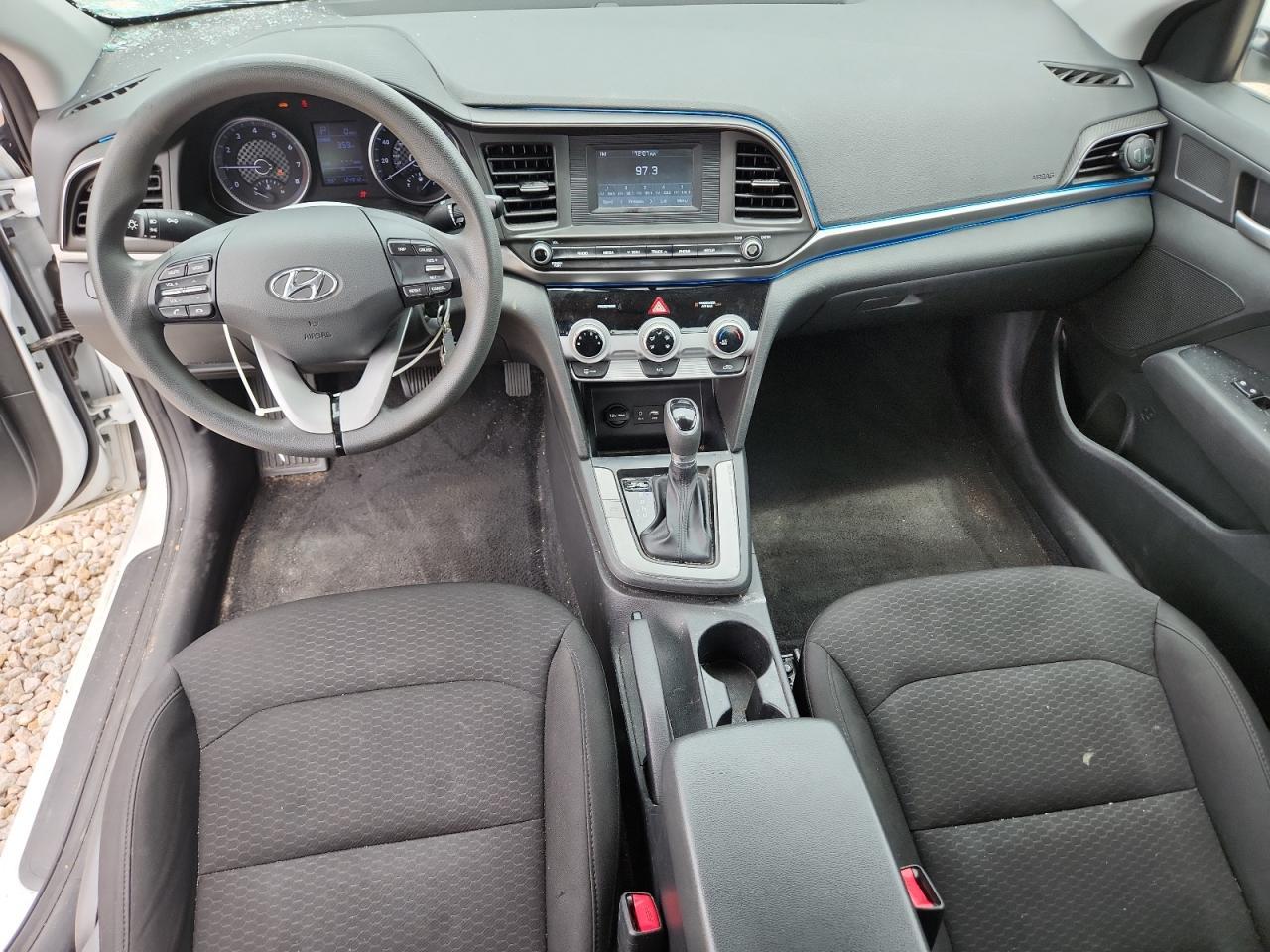 2019 Hyundai Elantra Se - zdjęcie 8