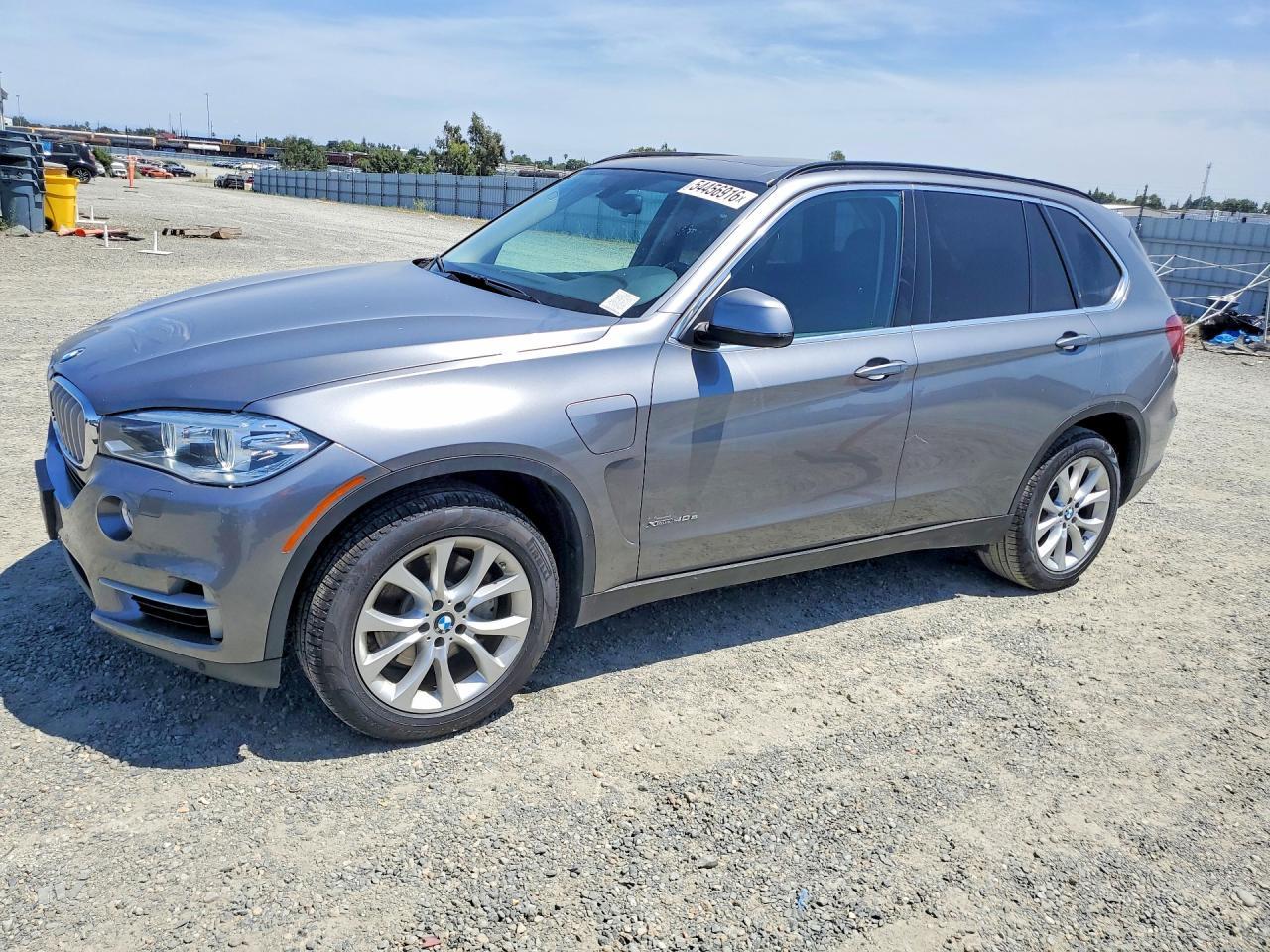 2016 BMW X5 Xdr40E - zdjęcie główne
