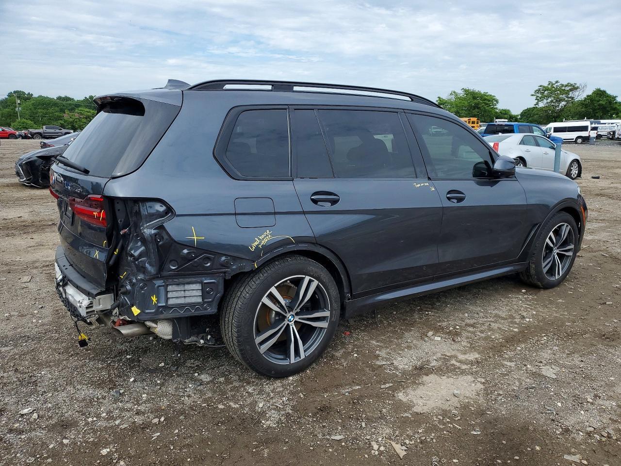 2022 BMW X7 xDrive40I - zdjęcie 3