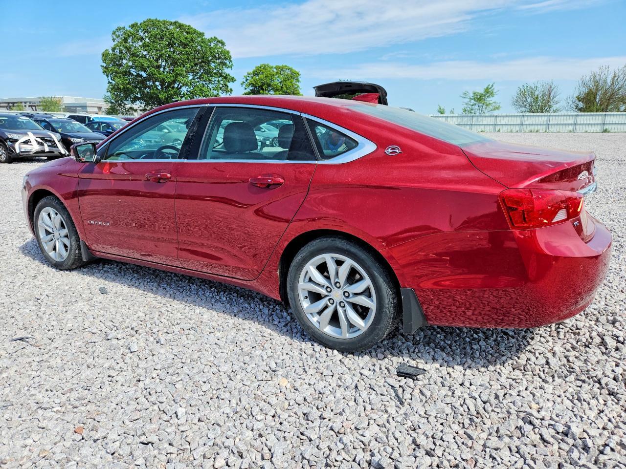 2019 Chevrolet Impala Lt - zdjęcie 2