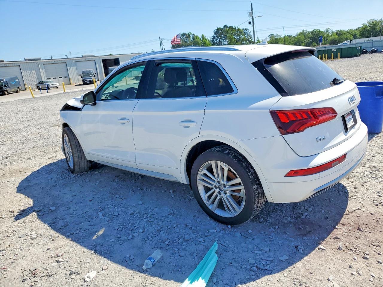 2018 Audi Q5 Premium Plus - zdjęcie 2
