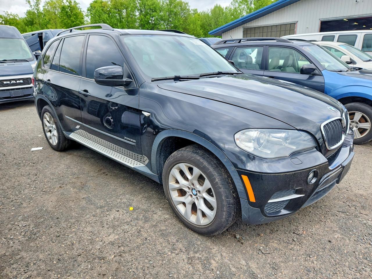 2013 BMW X5 xDrive35I - zdjęcie 4