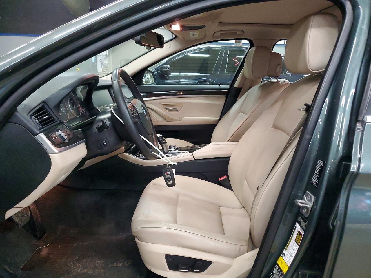 2013 BMW 528 Xi - zdjęcie 7