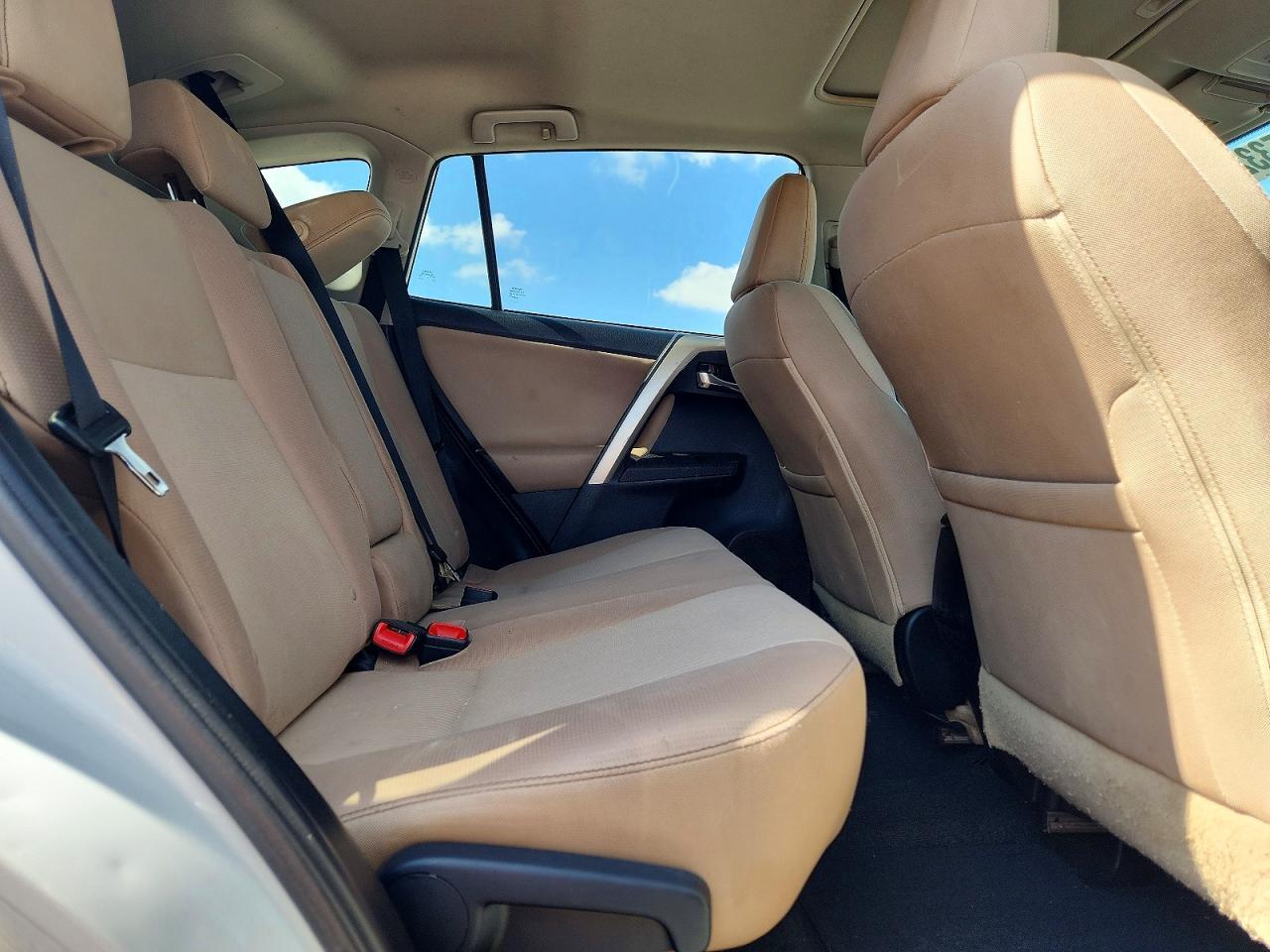 2015 Toyota Rav4 Xle - zdjęcie 11
