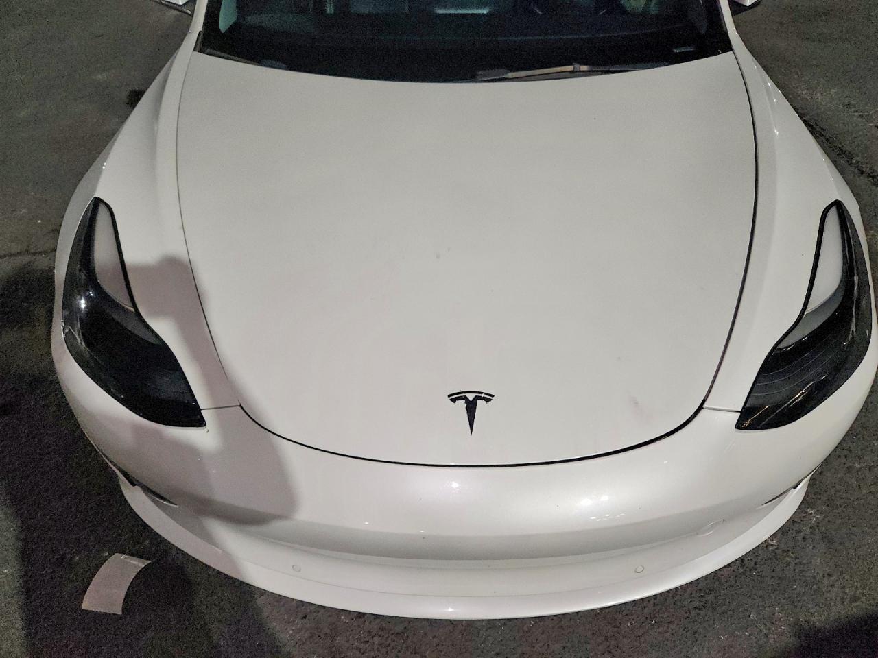 2022 Tesla Model 3 - zdjęcie 11