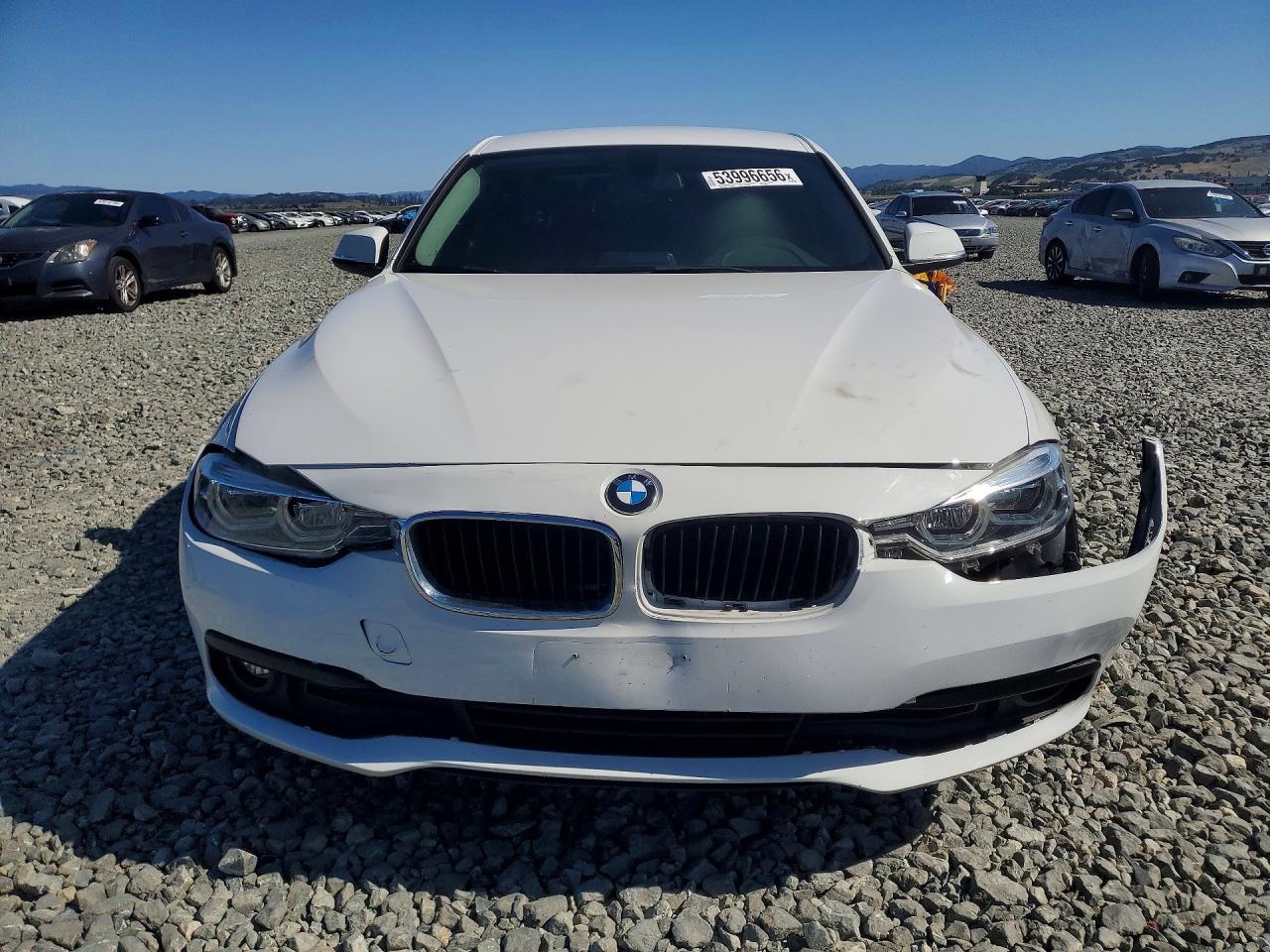 2018 BMW 320 I - zdjęcie 5
