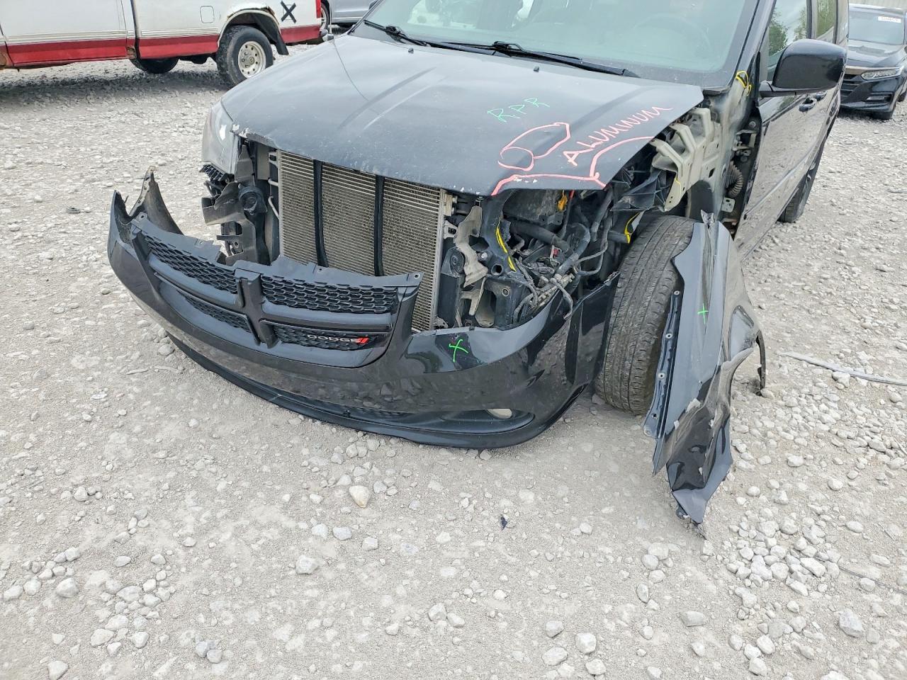 2017 Dodge Grand Caravan Gt - zdjęcie 12