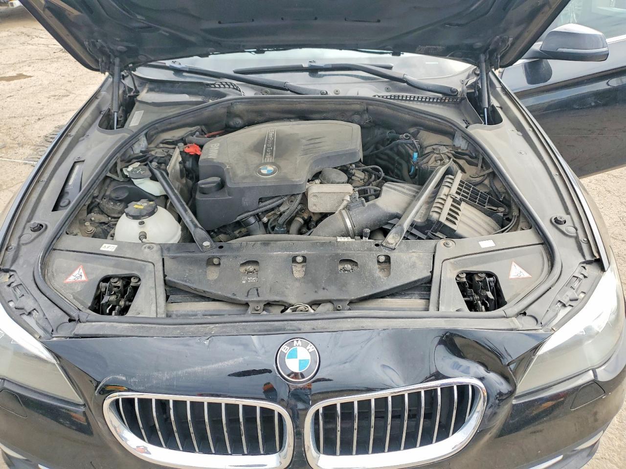 2016 BMW 528 Xi - zdjęcie 11