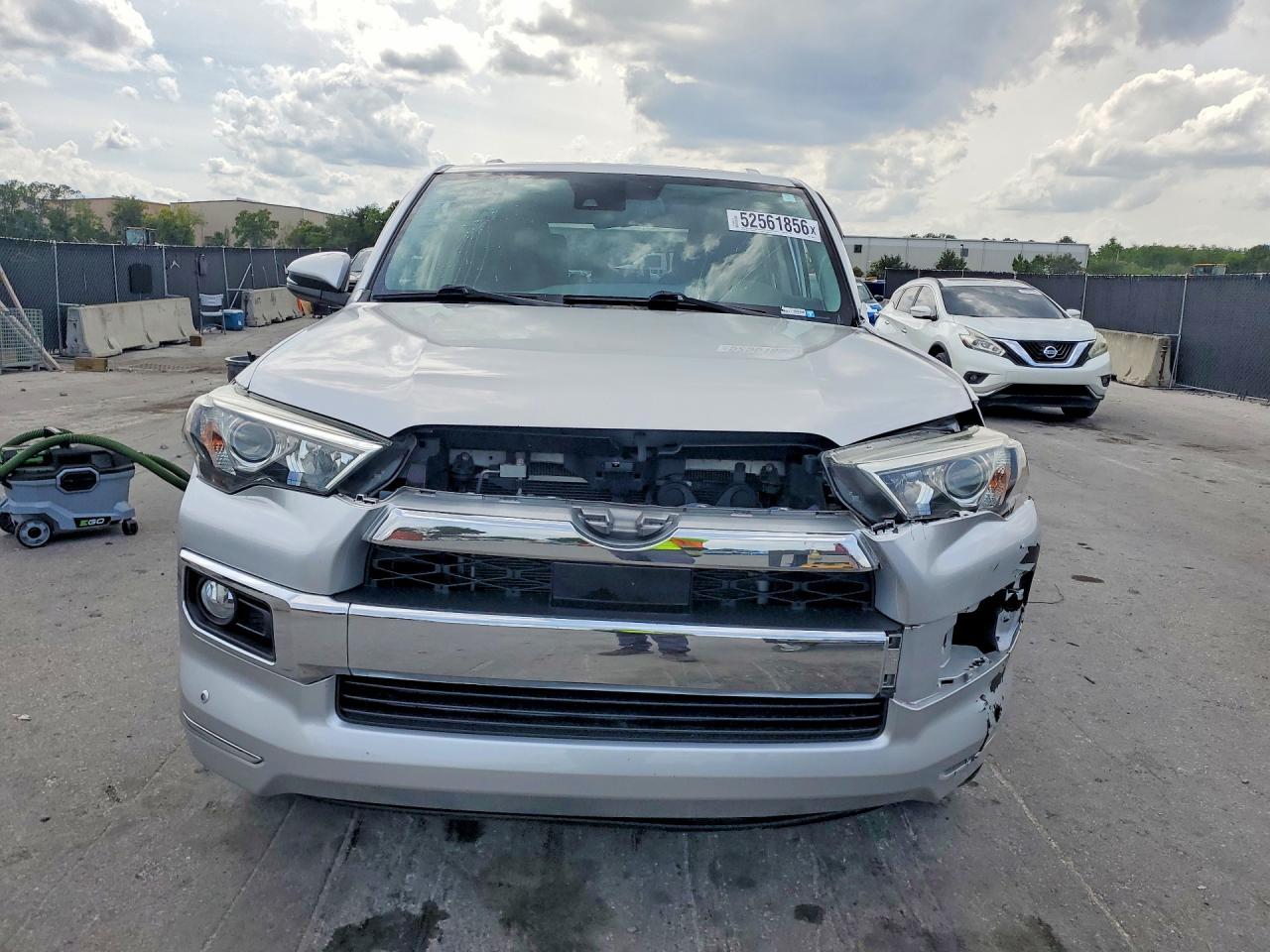 2020 Toyota 4Runner Limited - zdjęcie 5