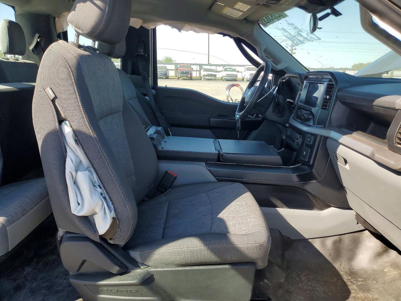 2022 Ford F150 Super Cab - zdjęcie 7