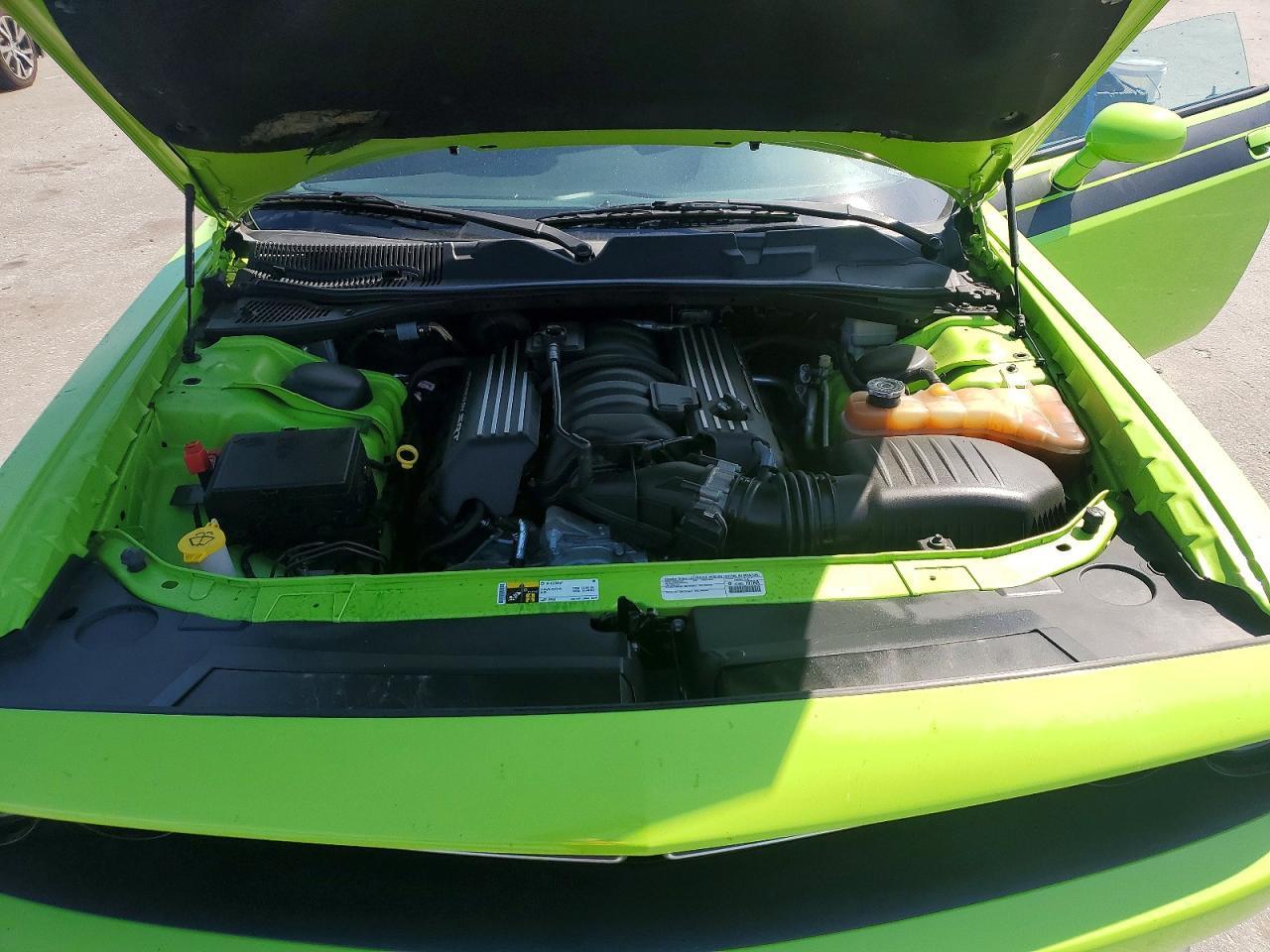 2015 Dodge Challenger R - zdjęcie 11