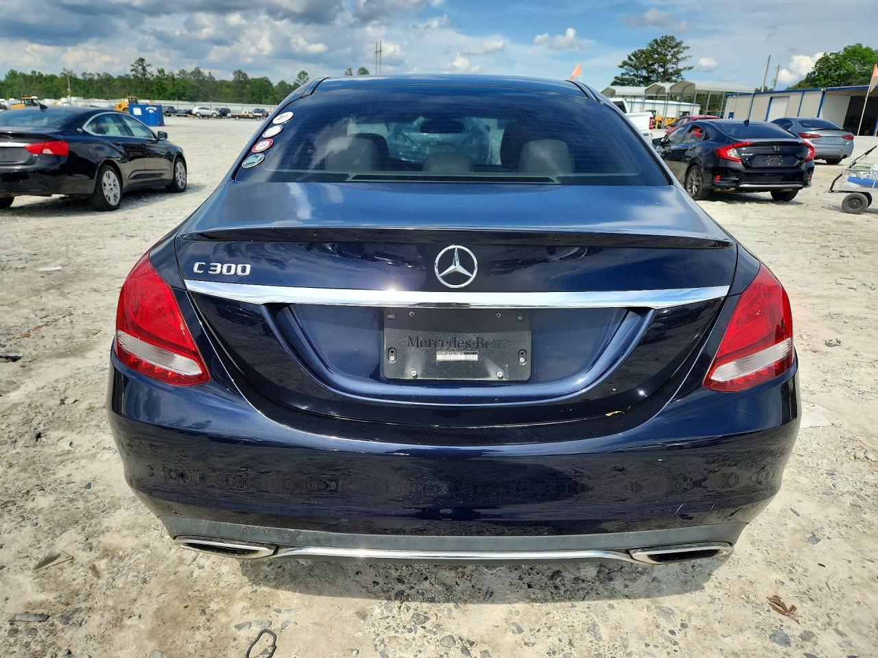 2016 Mercedes-Benz C 300 - zdjęcie 6