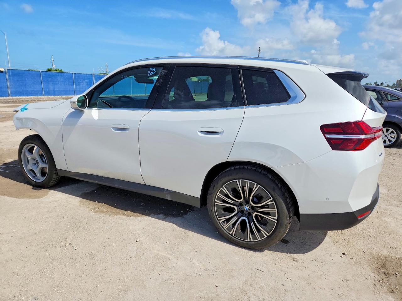 2026 BMW X3 30 xDrive - zdjęcie 2