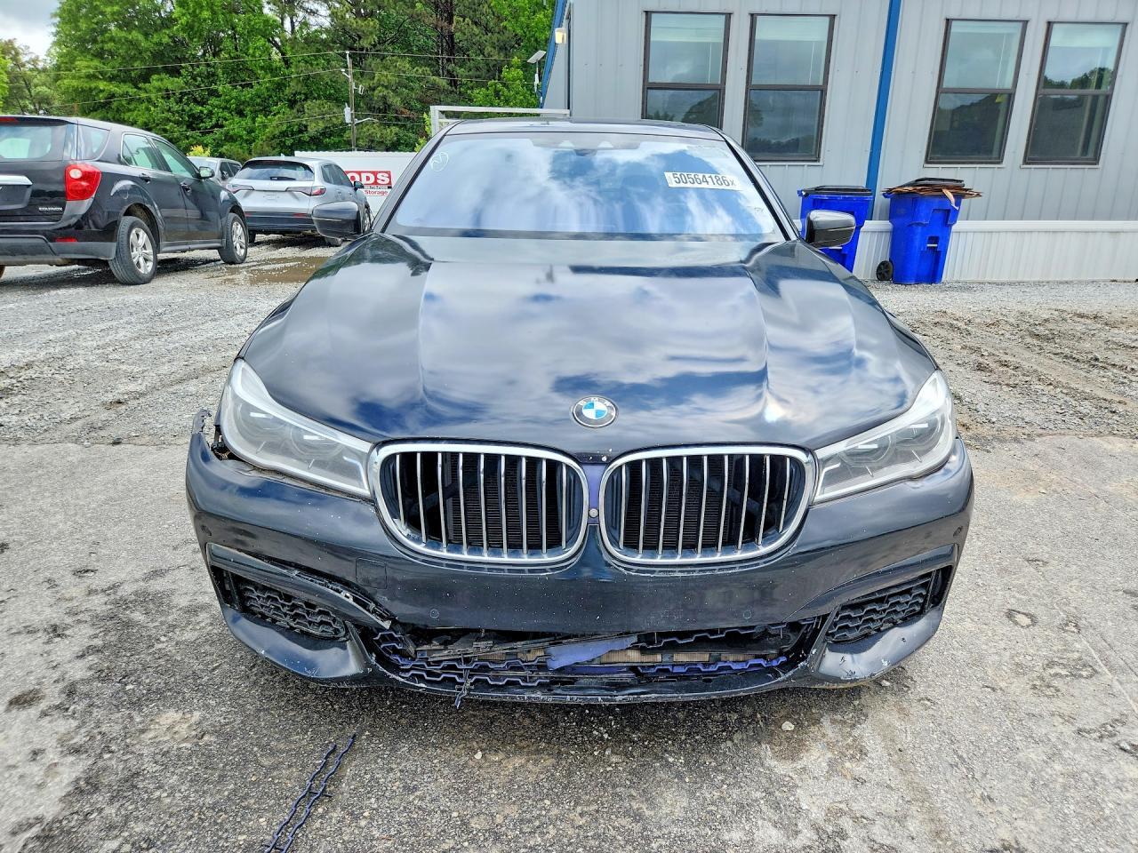 2018 BMW 750 Xi - zdjęcie 5