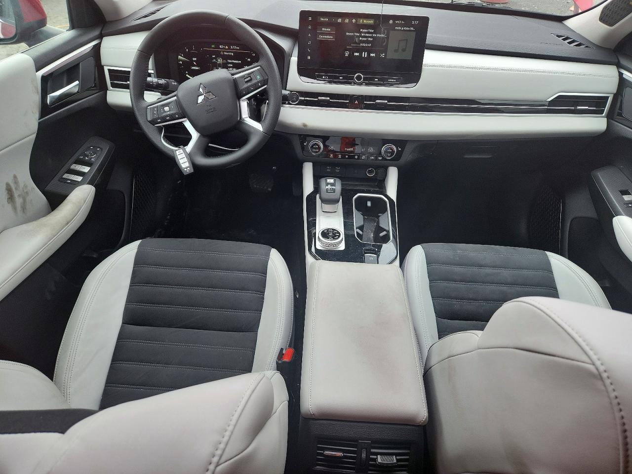 2025 Mitsubishi Outlander Se - zdjęcie 8
