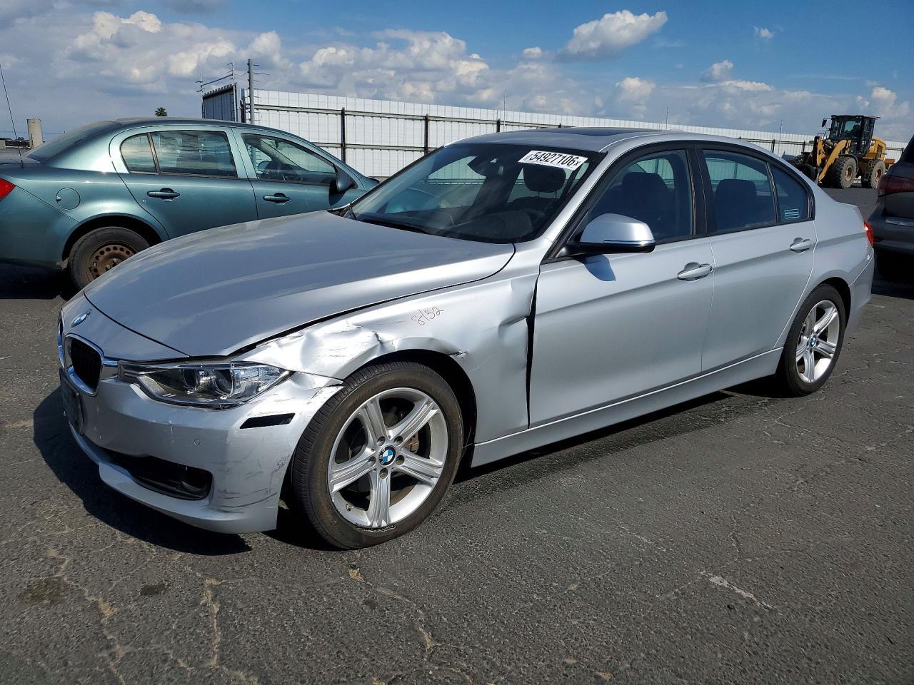 2014 BMW 320 I - zdjęcie główne