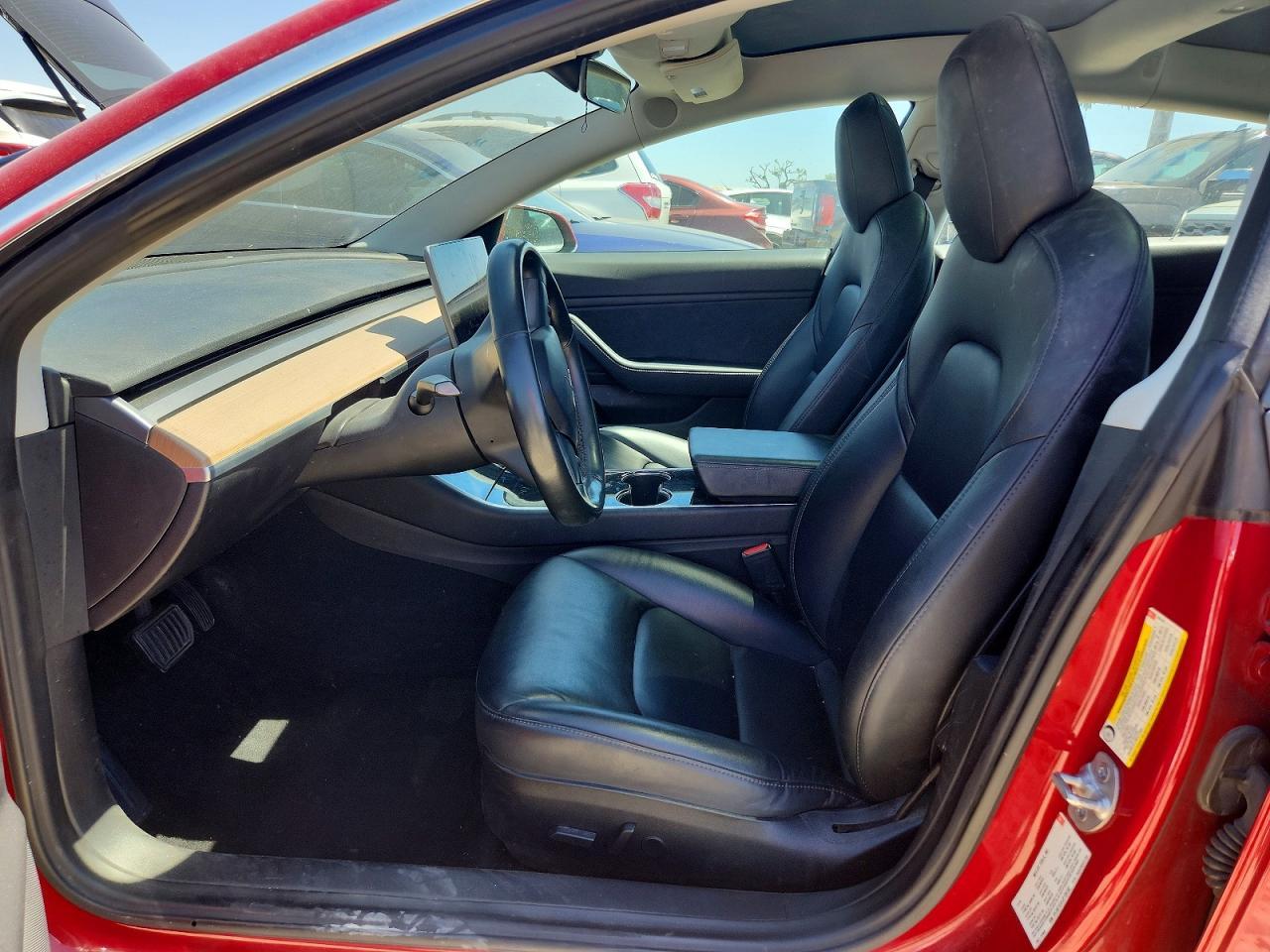 2018 Tesla Model 3 - zdjęcie 7