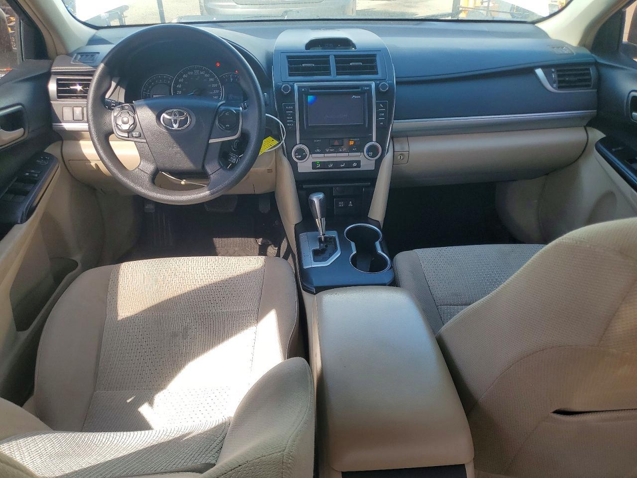 2014 Toyota Camry L - zdjęcie 8