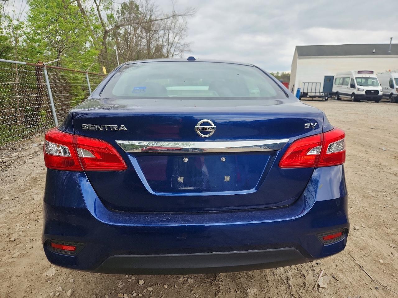 2017 Nissan Sentra Sv - zdjęcie 6
