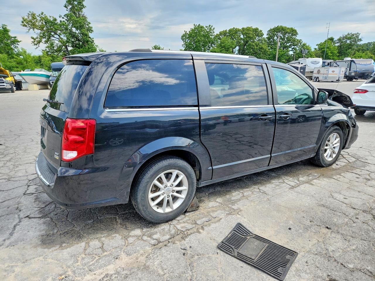 2018 Dodge Grand Caravan Sxt - zdjęcie 3