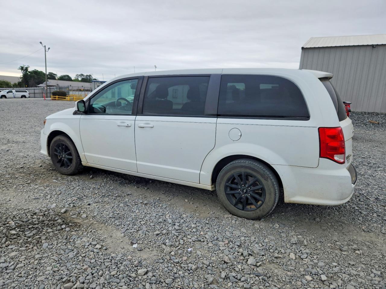 2019 Dodge Grand Caravan Sxt - zdjęcie 2