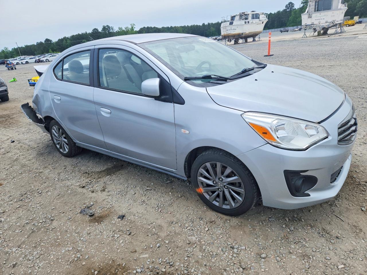 2019 Mitsubishi Mirage - zdjęcie 4