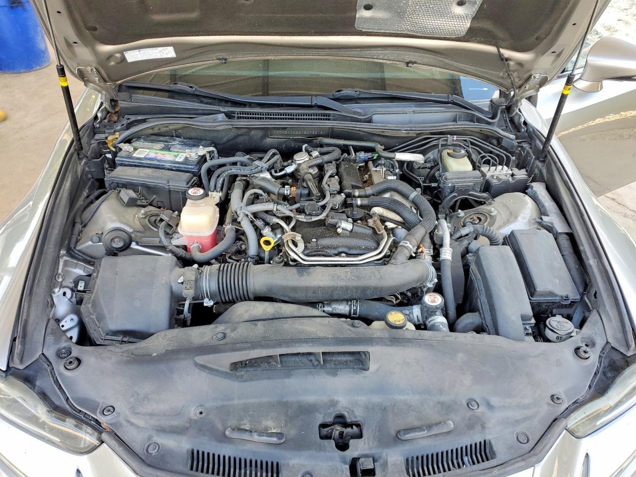 2018 Lexus Is 300 - zdjęcie 11
