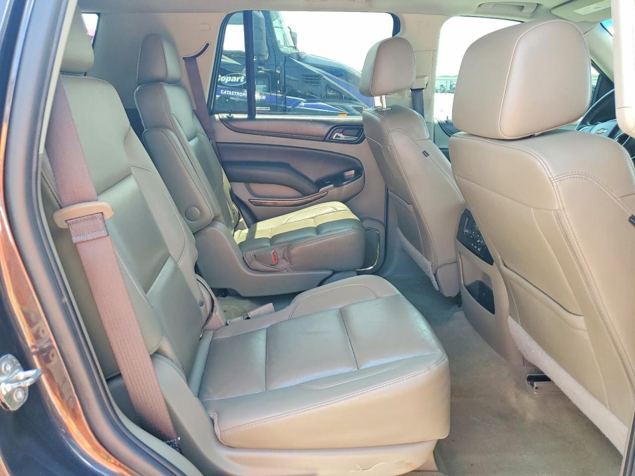 2017 Chevrolet Tahoe K1500 Lt - zdjęcie 11