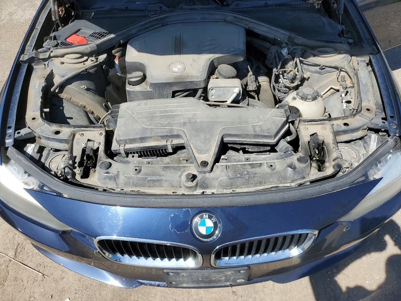 2013 BMW 328 Xi - zdjęcie 11