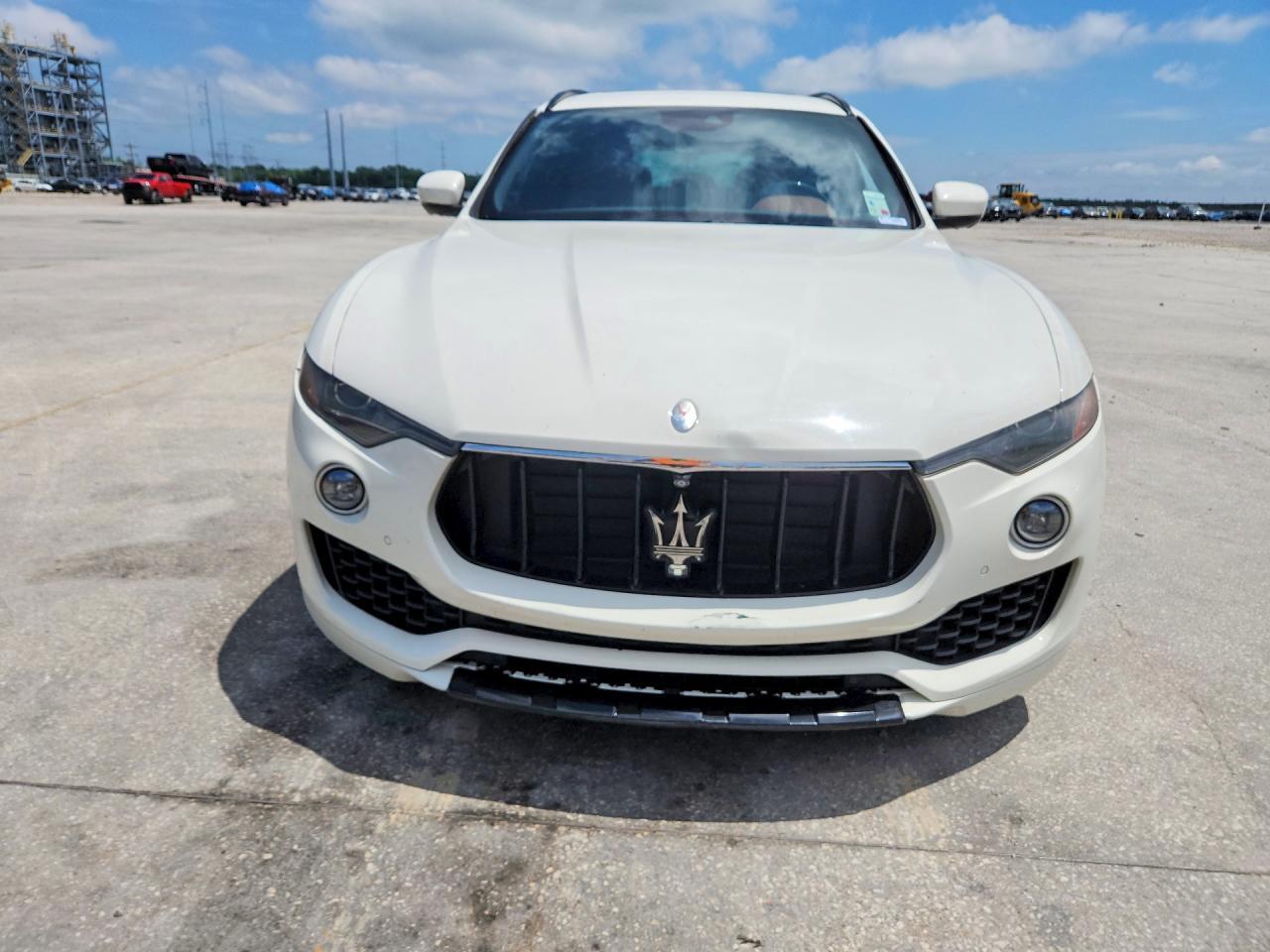 2017 Maserati Levante S Sport - zdjęcie 5