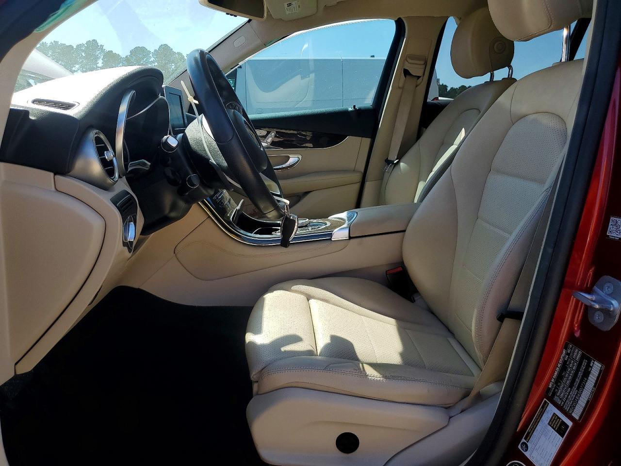 2018 Mercedes-Benz Glc 300 - zdjęcie 7